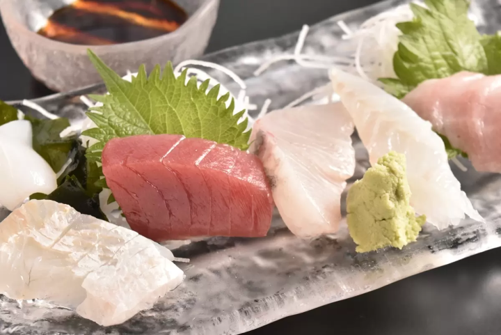 [메이테쓰 나고야 역에서 전철로 30분] 아이치 1위 미식 작가와 함께 도코 도코나메 의 미식 문화를 탐험해 보세요