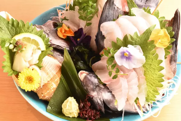 [메이테쓰 나고야 역에서 전철로 30분] 아이치 1위 미식 작가와 함께 도코 도코나메 의 미식 문화를 탐험해 보세요