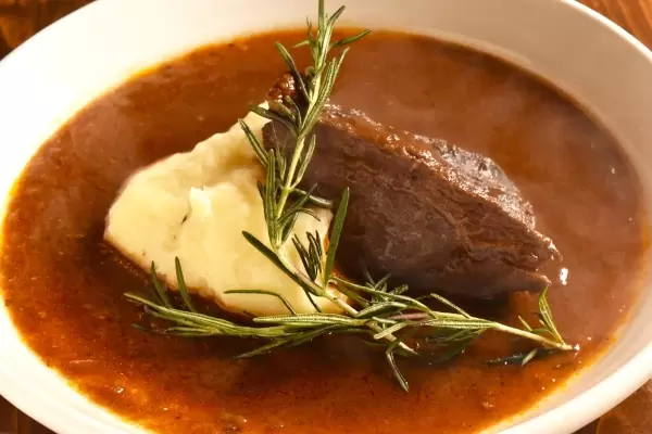 [메이테쓰 나고야 역에서 전철로 30분] 아이치 1위 미식 작가와 함께 도코 도코나메 의 미식 문화를 탐험해 보세요