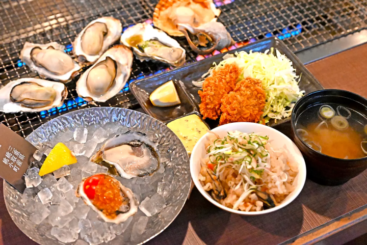 A Journey to Taste Toyama’s Seafood Bounty: Crab, Oysters, Cod, and Firefly Squid