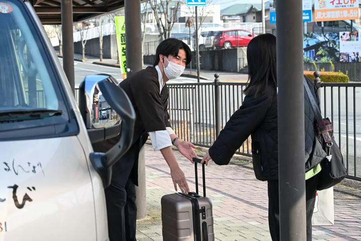 Staying at Yumotokan: 2-Day Review of Lake Biwa’s Best Hot Spring Ryokan (Ogoto Onsen)