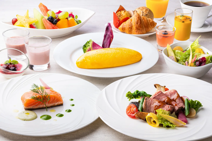 沖縄ハーバービューホテル｜最上階のクラブラウンジと快適な客室で叶える贅沢ステイ