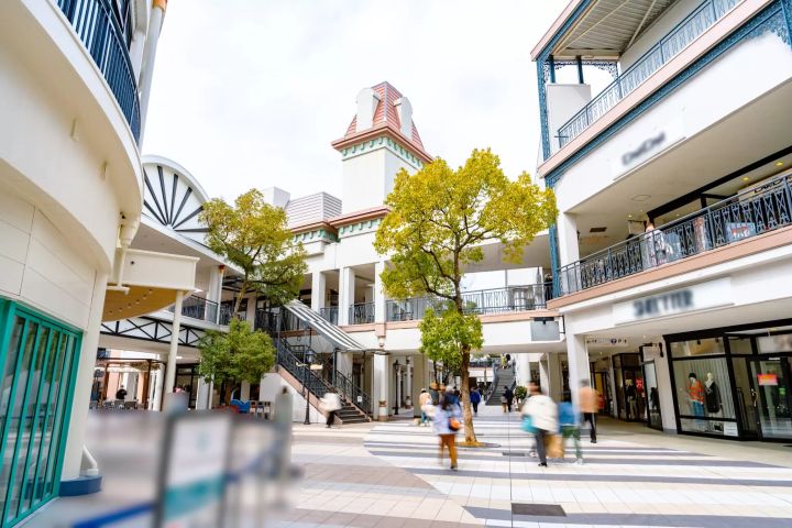 How to Get to Nagashima Spaland from Nagoya Station: Direct Bus Guide (50 Mins)