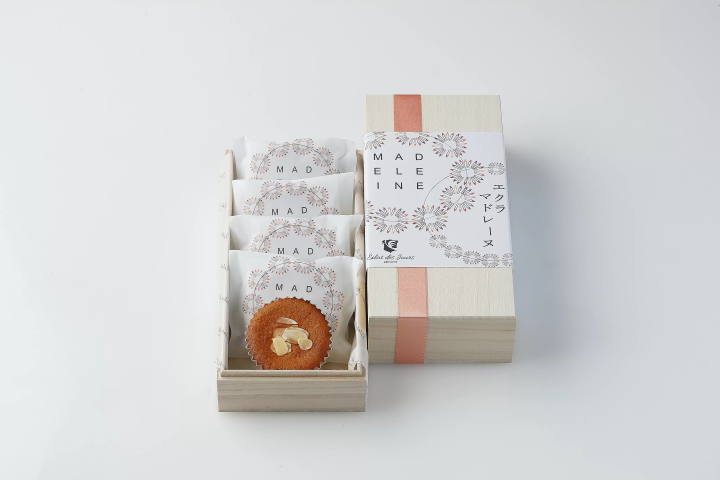 If you're looking to buy souvenirs in Toyosu, try Eclat de Jour. A summary of Japanese New Year's culture and baked goods