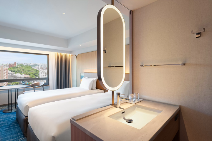 沖縄ハーバービューホテル｜最上階のクラブラウンジと快適な客室で叶える贅沢ステイ