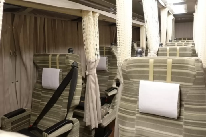 東京出發的滑雪巴士之旅 | 早晚均有發車，並提供帶翻譯導遊的旅行團