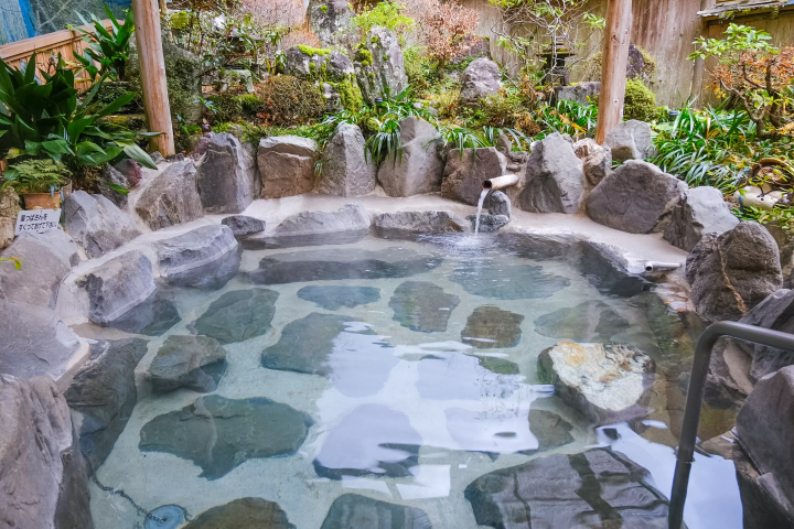 【靜岡秘境】梅島溫泉鄉完全指南：探訪三大名湯、在地美食與絕景瀑布（日歸・住宿推薦）