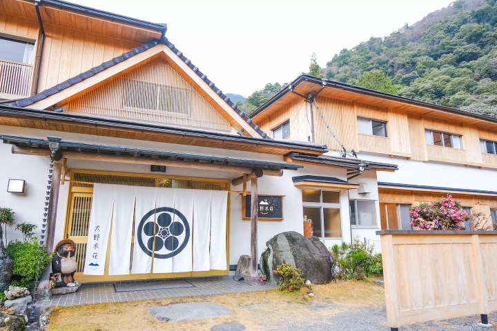 【靜岡秘境】梅島溫泉鄉完全指南：探訪三大名湯、在地美食與絕景瀑布（日歸・住宿推薦）