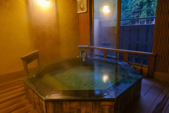 【靜岡】前往「美肌之湯」梅島溫泉鄉！日歸泡湯、住宿推薦景點與精選旅館全攻略