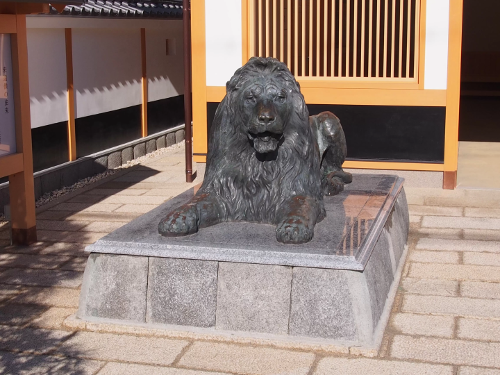 在三重县松阪市松阪站周边推出以“物品”为主题的步行路线