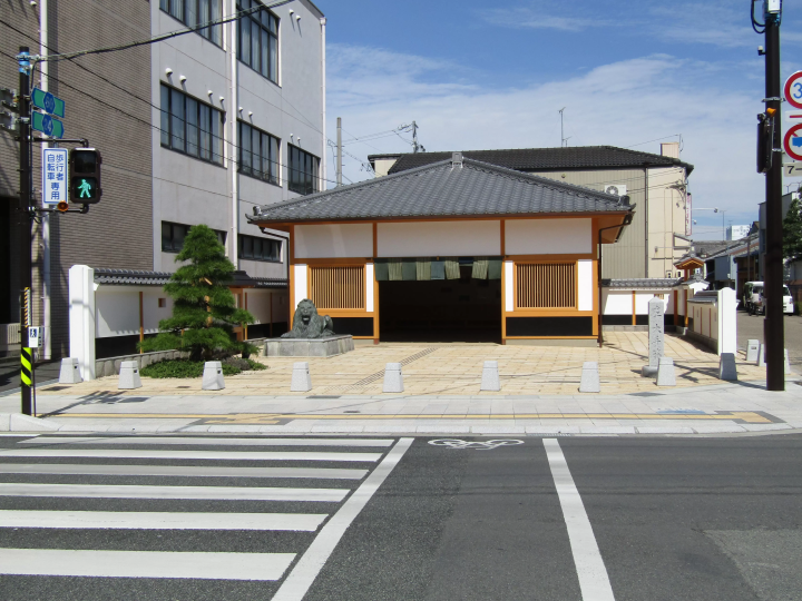 在三重县松阪市松阪站周边推出以“物品”为主题的步行路线