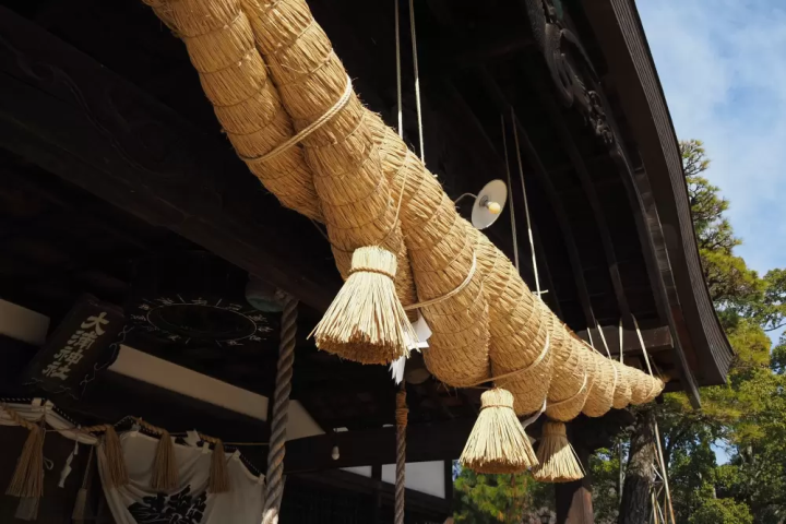 2026 is the Year of the Horse! Pray for good luck and success at Oura Shrine in Okayama Prefecture