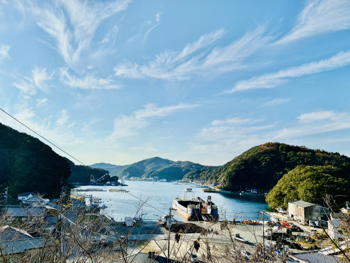 距离大海仅30秒！在四国爱媛县，您可以与最多9人一起享受私密的“秘密基地”！