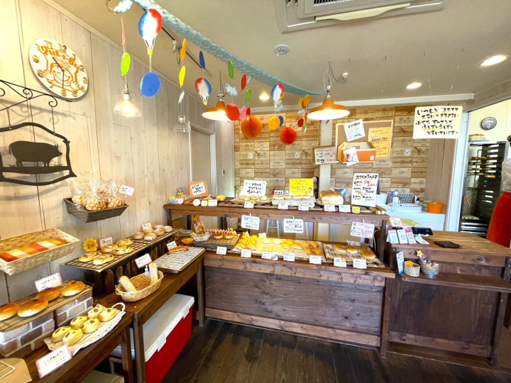 新潟縣內首屈一指的百合產地ー魚沼 1 萬株百合齊放！「月岡公園」百合花田盛開