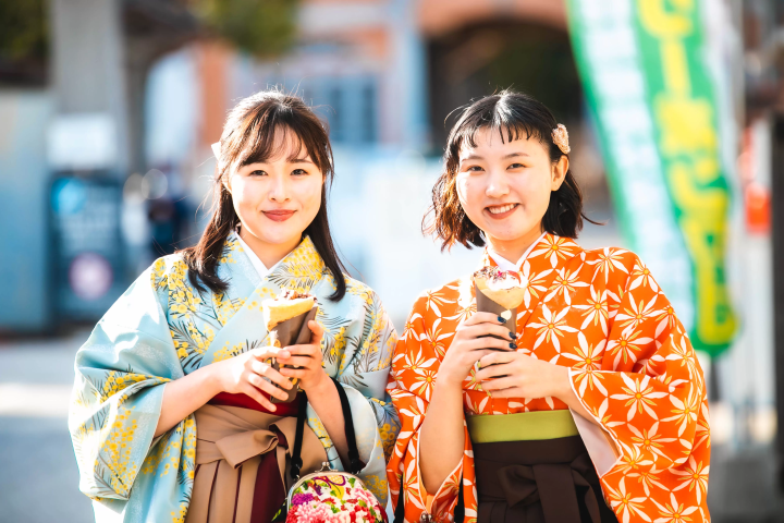 Stroll around Tomioka in a hakama! 4 recommended hakama from the long-established Asaya Kimono Store