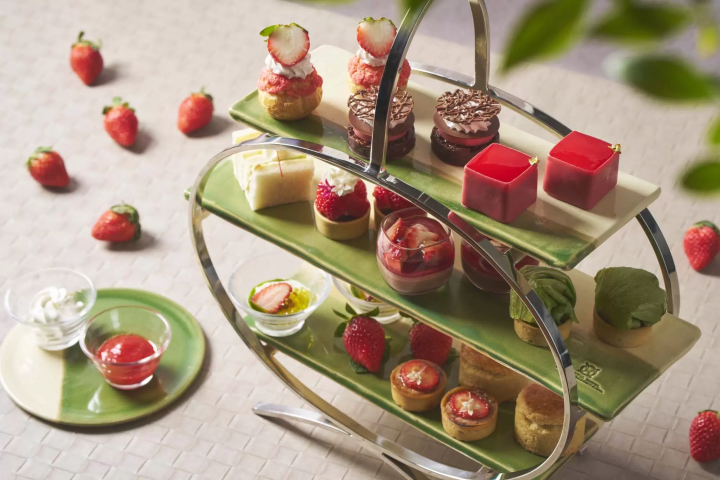 Okinawa[Limited Time Offer] Enjoy a special and heart-warming moment with Ginoza Strawberry Afternoon Tea
