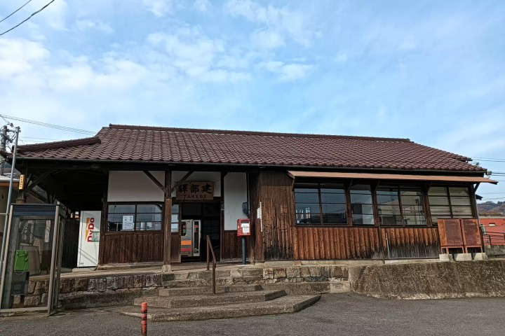 Old House Gallery"Ippatsu": A hidden cultural spot where Meiji-era architecture and modern art come together