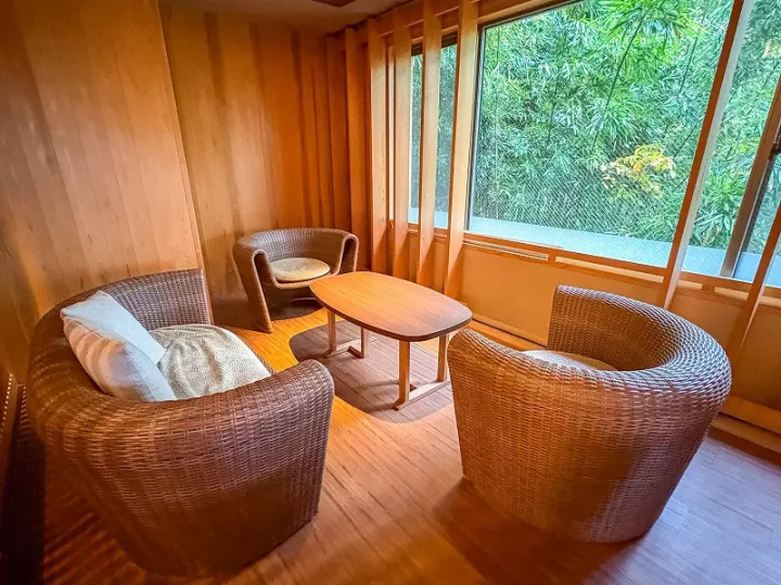 Luxury Getaway from Kyoto: Hanare Karoi with Private Open-Air Baths and Lake Biwa Views