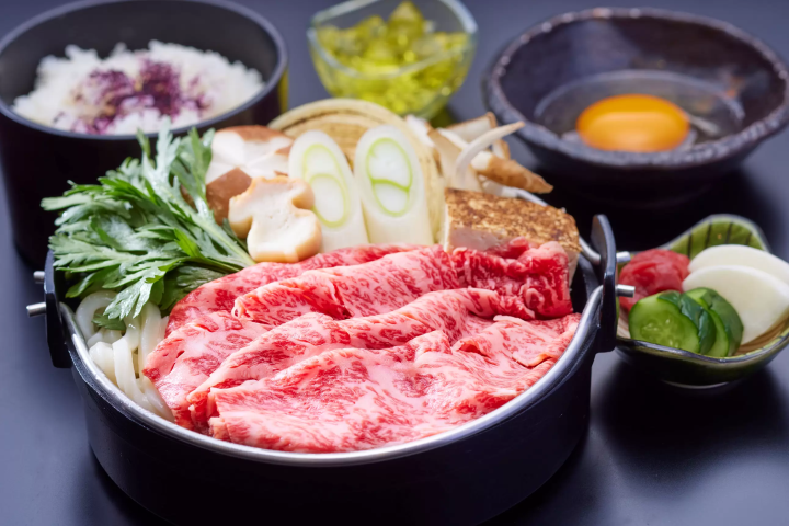 (瀞峡めぐりの里熊野川)熊野牛すき焼き