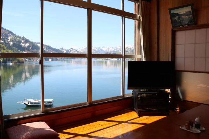 니가타 현 뒤쪽에 다다미 에서 무엇을 할까요? 어른과 아이 모두 즐길 수 있는 7가지 활동을 소개합니다.