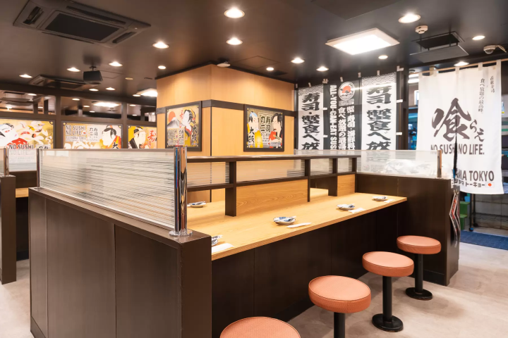 Right next to Dotonbori! Enjoy sushi and crab at "FUJIYAMA TOKYO" - a highlight of your Osaka sightseeing trip