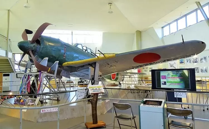 一架從海底重見天日的戰鬥機－在愛南鎮紫電會展覽館探索日本記憶