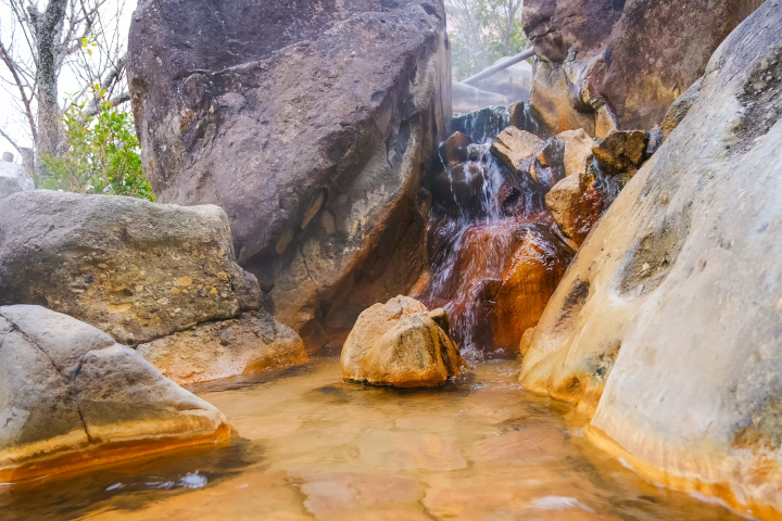 熊本天草下田温泉指南：世界遗产、极致海景与700年秘境汤泉