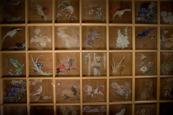 Ceiling painting of Daishido Hall (Photo from Otsuki Town website) 