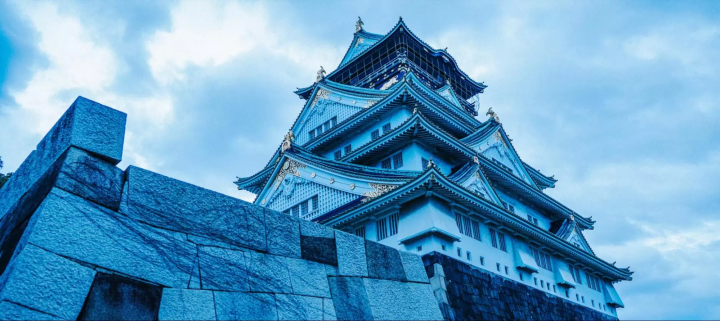 走りながら歴史を学ぶ、音声ガイド「RUN RUN LEARN」で巡る大阪城