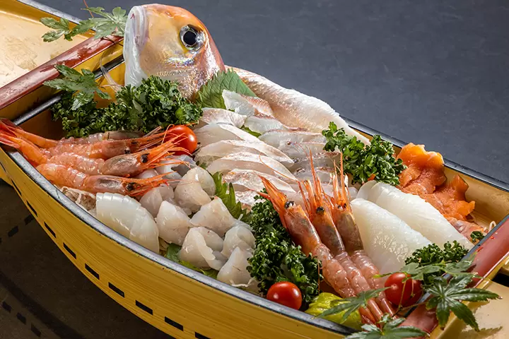 【福井縣】吃喝玩樂，帶回家！盡情享受大飯町的美食和特色紀念品。