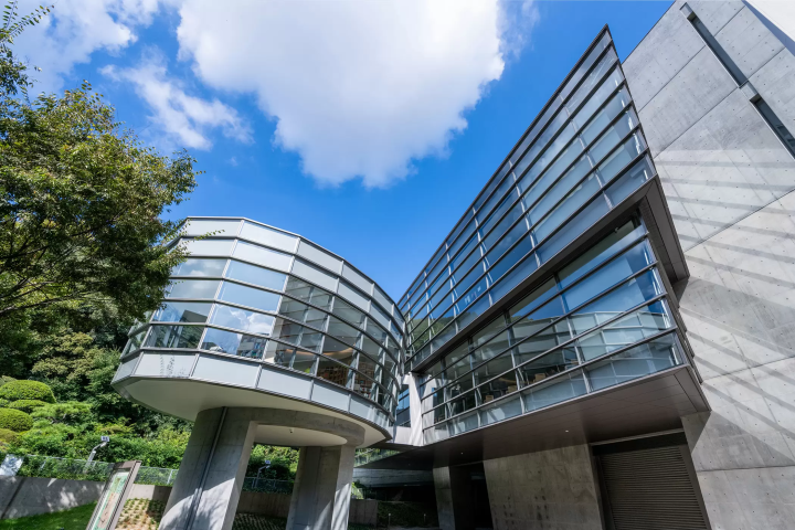 Easy, no-transfer trip! 2-day, 1-night trip to Dogo Onsen and Matsuyama Castle by express bus from OCAT