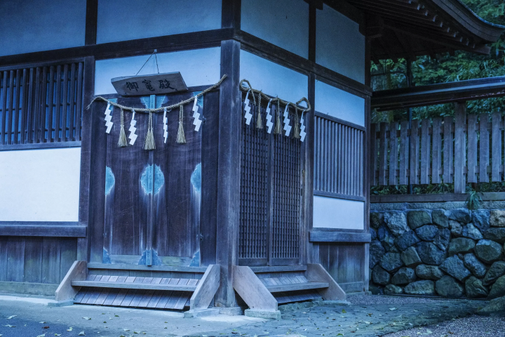 【大阪府・東大阪市】心を整えるヒントはここに。生駒山麓でめぐる3つの神社