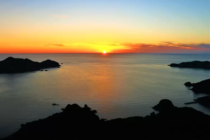 [คาโกชิมะ] สัมผัสเสน่ห์เมืองมินามิซัตสึมะอย่างเต็มที่! คู่มือชมความงามทางธรรมชาติและวัฒนธรรมของห้าพื้นที่