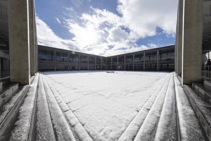 Photo by Nakamura Osamu 