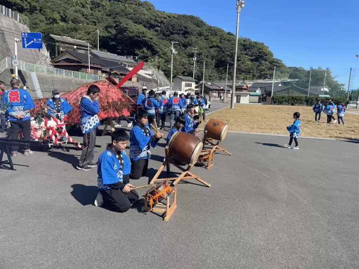 【四国　愛媛県最南端　愛南町】漁村地域の伝統行事の秋祭りを覗いてみませんか　
