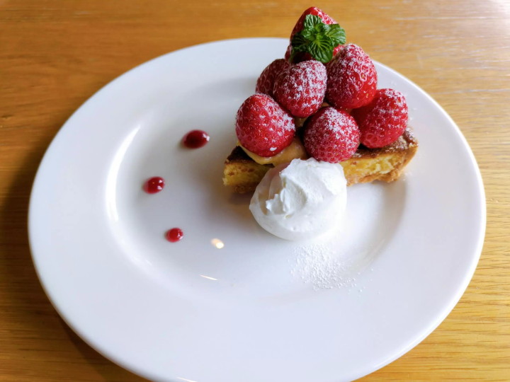 セントレアからすぐ！常滑で楽しむ いちご狩り体験&いちごスイーツガイド