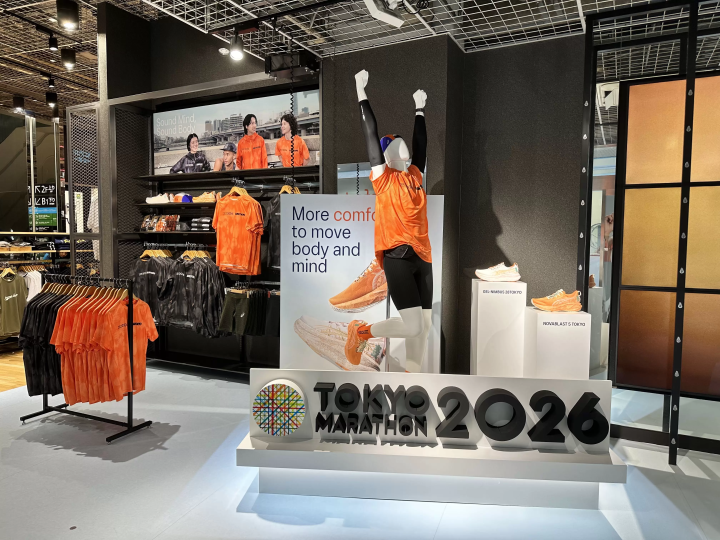[คูปองใช้ได้เฉพาะที่ร้านแฟล็กชิปสโตร์] ขอแนะนำมุมพิเศษสำหรับชุดกีฬาฤดูใบไม้ผลิและกิจกรรมวิ่งมาราธอน!