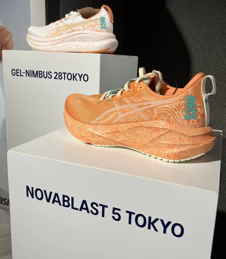 [คูปองใช้ได้เฉพาะที่ร้านแฟล็กชิปสโตร์] ขอแนะนำมุมพิเศษสำหรับชุดกีฬาฤดูใบไม้ผลิและกิจกรรมวิ่งมาราธอน!