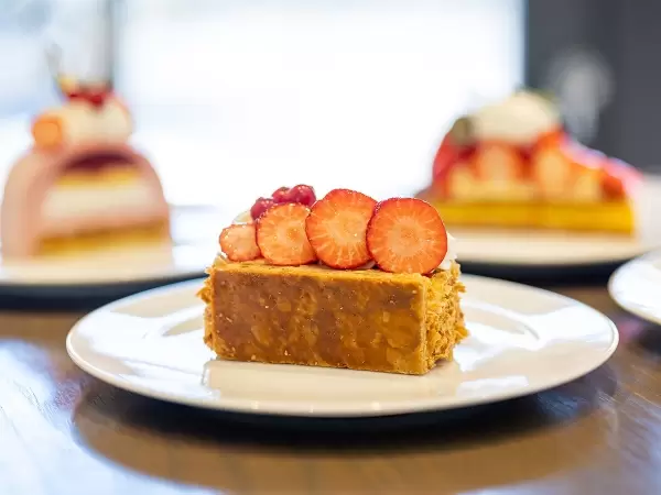 【名古屋から30分!】常滑で旬のいちごを楽しむカフェ時間