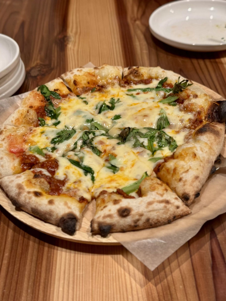 In addition to pasta and pizza, you can also eat omelet rice, doria, and hamburgers made with Tajima beef. 