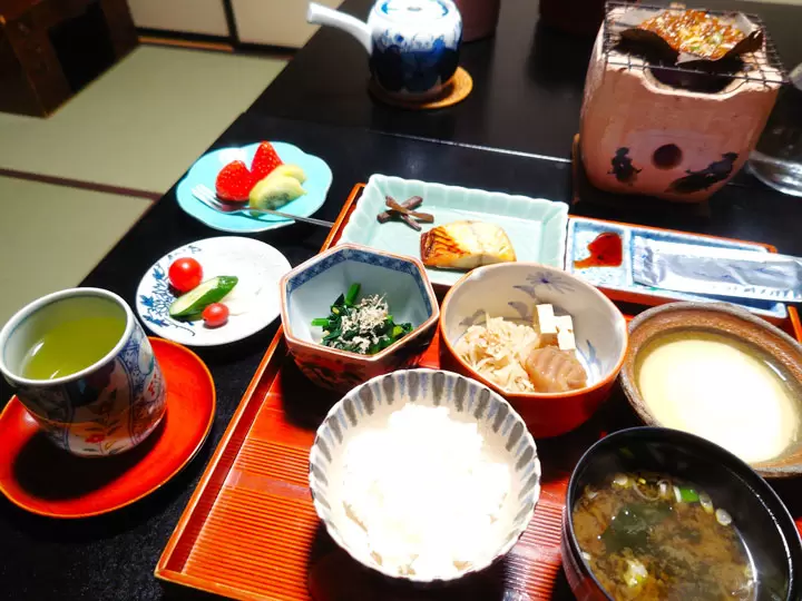 Savoring Hida Takayama: Woodcraft, Sake, and Local Cuisine