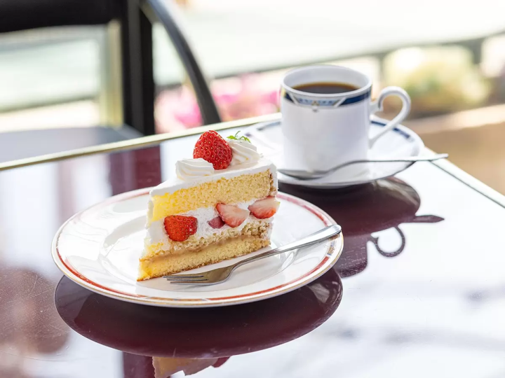 【名古屋から30分!】常滑で旬のいちごを楽しむカフェ時間