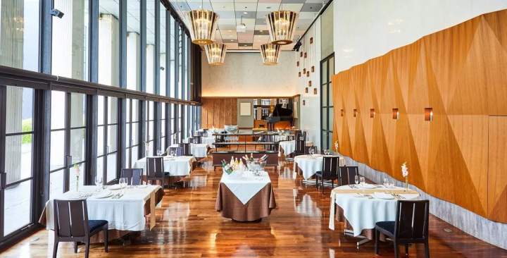 レストラン ミッテ