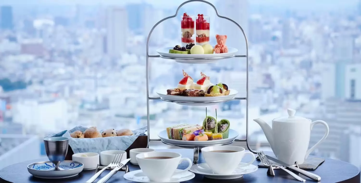 スカイラウンジ オーロラの店内