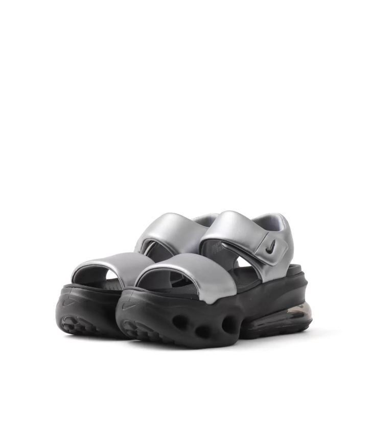 Introducing popular women's sneaker models and stores to enjoy at atmos pink!