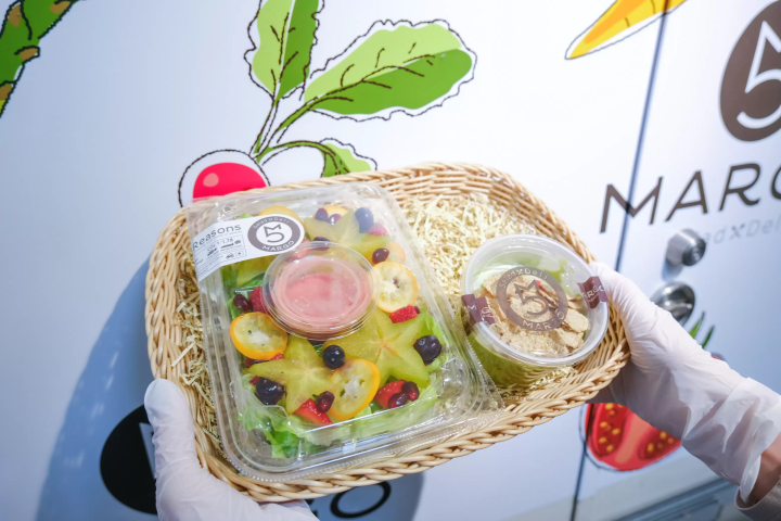 Shinjuku Picnic: 12 Best Takeout Foods at Odakyu Ace (Sweets & Bento)