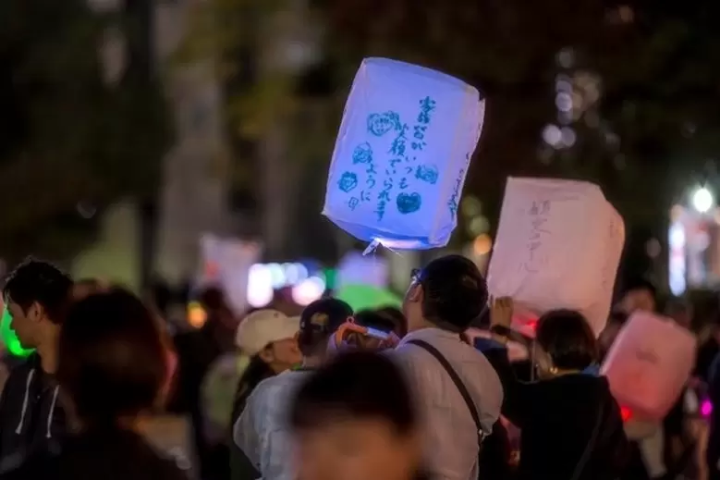 Osaka Ogimachi Cherry Blossom Festival 2026: Music and Lanterns
