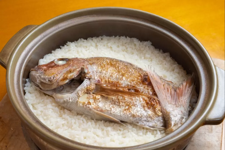 A Scenic Drive Setouchi: A Wide-Area Tour of Sea and Gourmet Food Connecting Okayama to Tokushima and Naruto