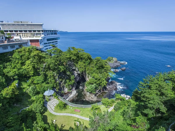 【2026】熱海ホテルで子連れに人気5選!プールやバイキングも紹介