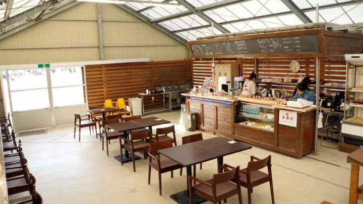 [ 교토 에서 기차로 20분 거리] 세 가지 종류의 딸기를 비교해 보세요! 딸기 따기 체험과 맛있는 딸기 디저트도 즐겨보세요♪